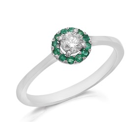 9ct White Gold Emerald And Diamond Cluster Ring - 20pts - D6674
