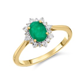 9ct Gold Oval Emerald And Diamond Cluster Ring - 20pts - D7617